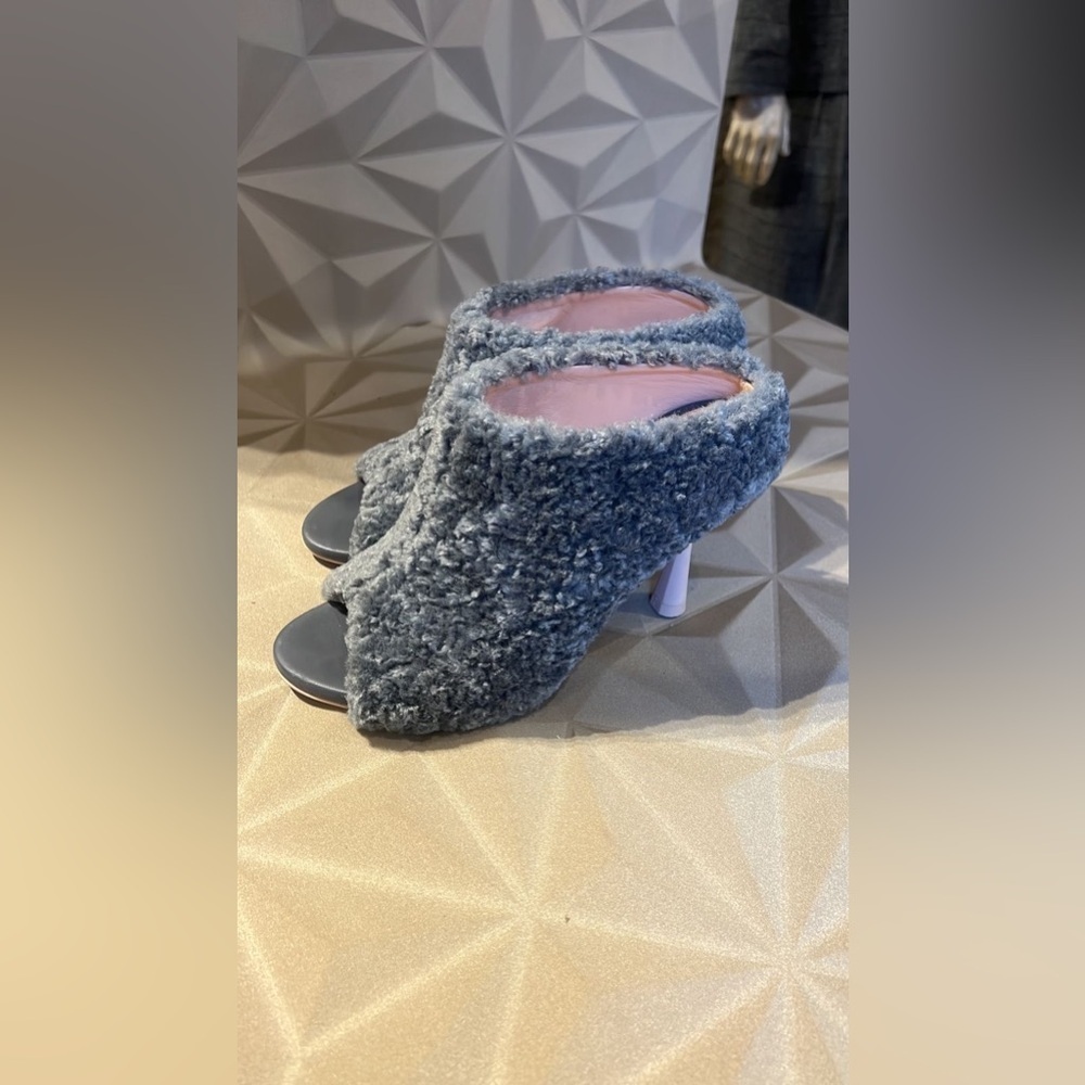 AGL Grey Faux Fur Open-Toe Mules size 7